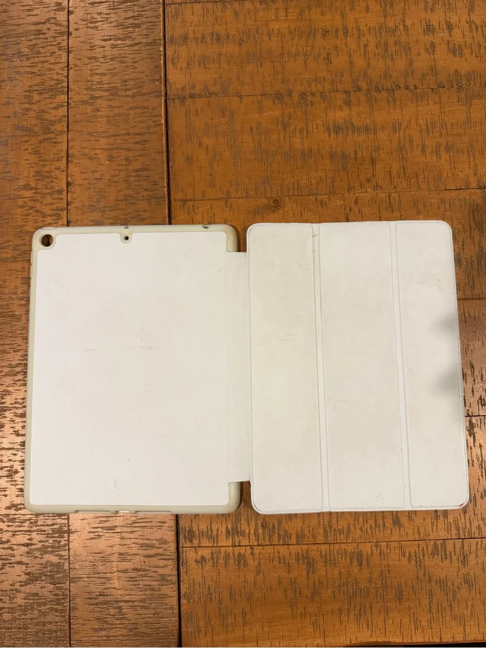 iPad 10.2 Case 7th 8th 9th Gen Tri Fold Stand Cover Used